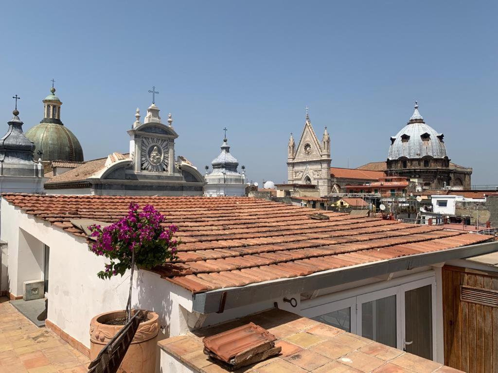 La Casa Nel Cuore Della Citta Apartamento Nápoles Exterior foto