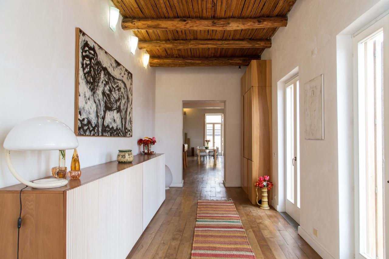 La Casa Nel Cuore Della Citta Apartamento Nápoles Exterior foto