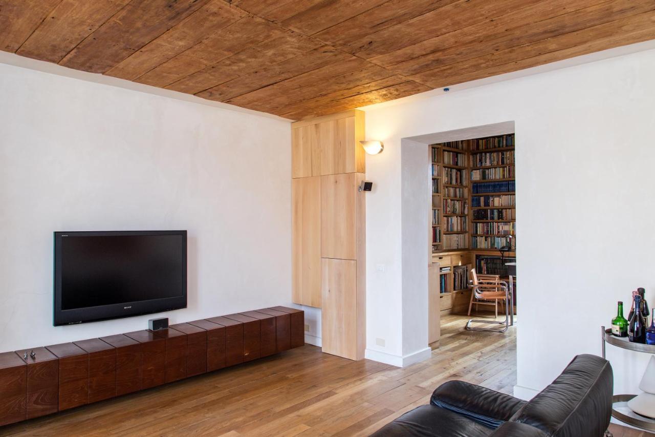 La Casa Nel Cuore Della Citta Apartamento Nápoles Exterior foto