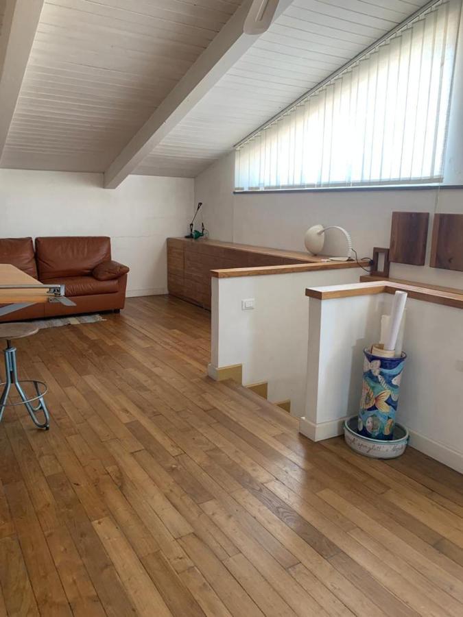 La Casa Nel Cuore Della Citta Apartamento Nápoles Exterior foto